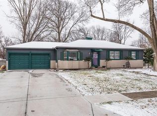 10331 Woodson Dr, Overland Park, KS 66207