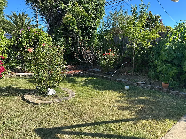 5551 Yale Dr — Photo 15