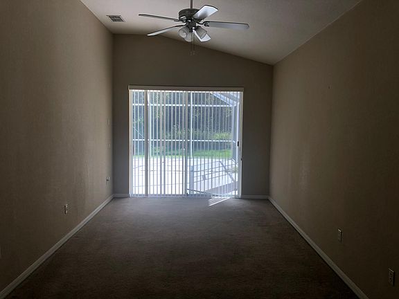4th image of 10516 Deerberry Dr