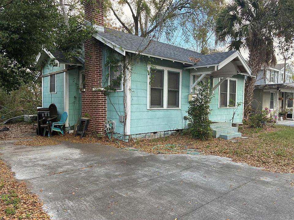 2nd image of 2617 E Washington St