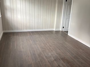 5619 Beaver Dam Rd, Bristol, PA 19007