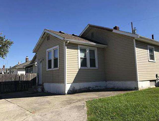 2nd image of 225 Hudson Ave