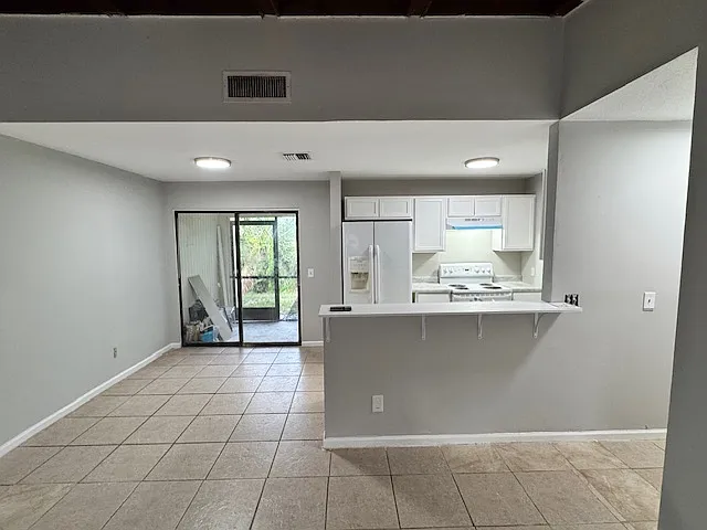 2 bed, $1,890 — Photo 2