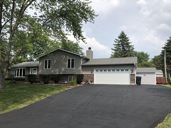 2nd image of 23881 W Lake Vista Ave