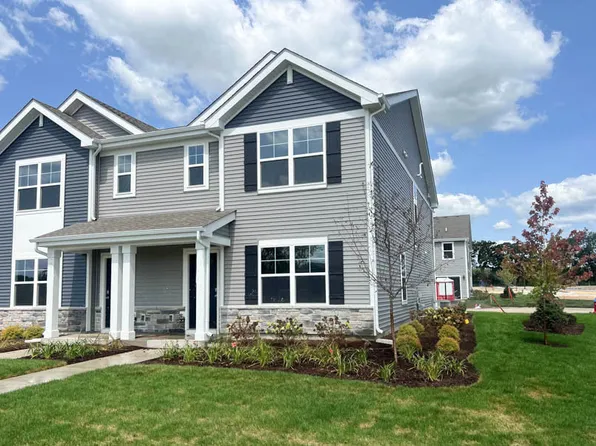 1122 58th Rd #11, Union Grove, WI 53182