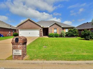 1625 Hosta, Conway, AR 72034