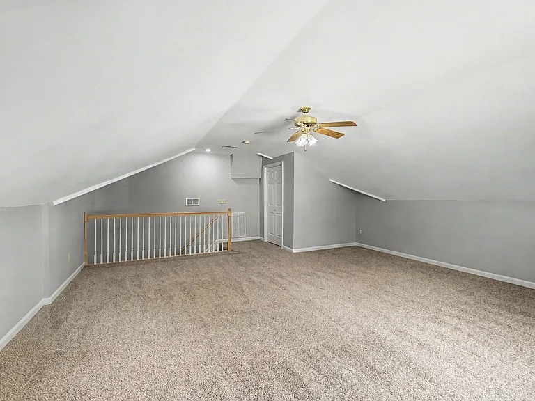 629 Magnolia Ln — Photo 35