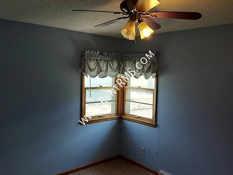 207 Chestnut St — Photo 18