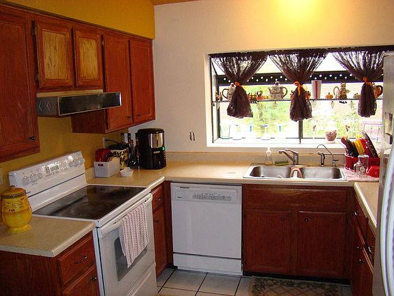 4th image of 9609 W El Caminito Dr