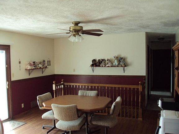 4th image of 627 Madden Rd