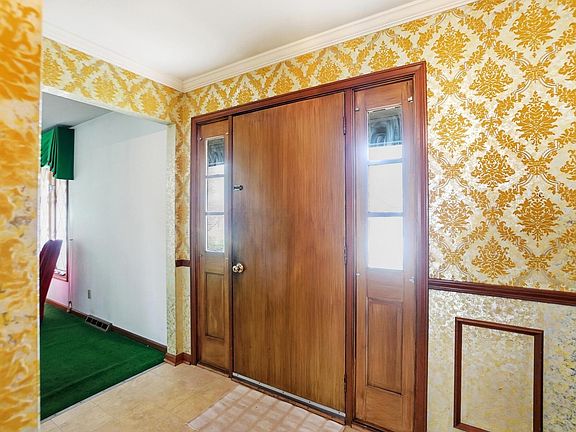 5th image of 3230 Colleen Ct