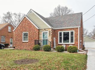 2416 48th St, Des Moines, IA 50310