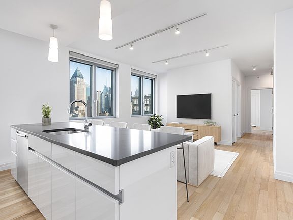 4th image of 554 54th St #23D