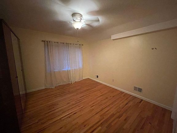 3rd image of 84 Virginia Ave Floor 2