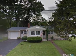 15 Laurel Ln, Windham, CT 06280