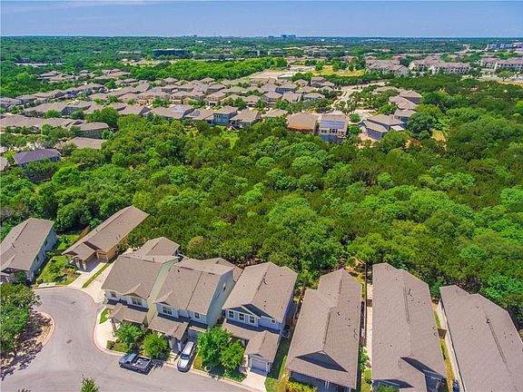 5th image of 12112 Cottage Promenade Ct