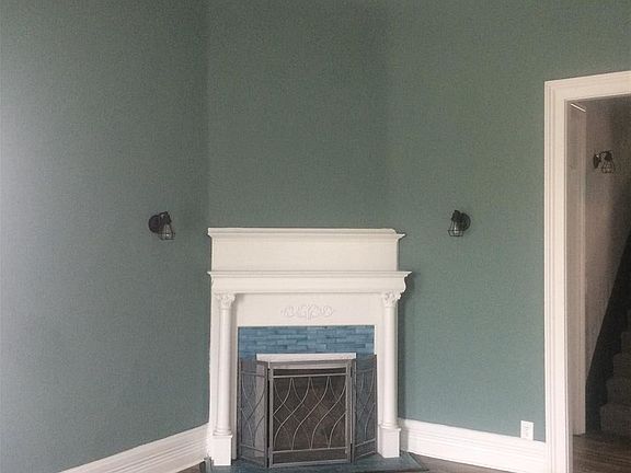 4th image of 1244 Park St