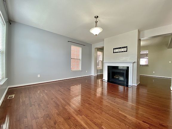 4th image of 1716 Parkwood Ave