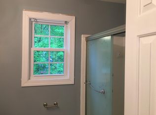 102 Parkarbor Ln, Cary, NC 27519