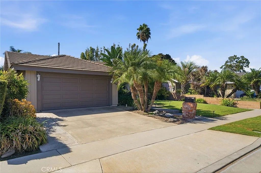 3 bed, 1626 sqft, $4,500 — Photo 3