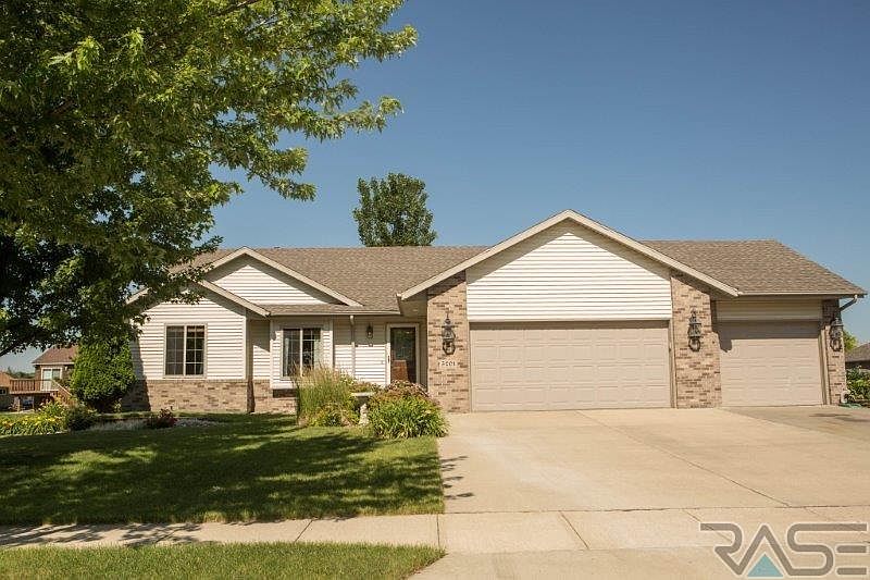1st image of 5201 S Woodwind Ave