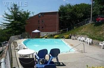 2nd image of 51 Fieldstone Dr APT 62