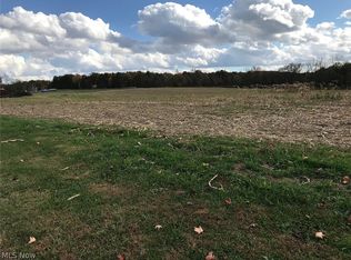 Beaumont Ave NW, Massillon, OH 44647