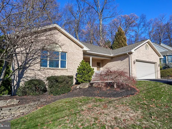 160 Susan Dr, Dallastown, PA 17313