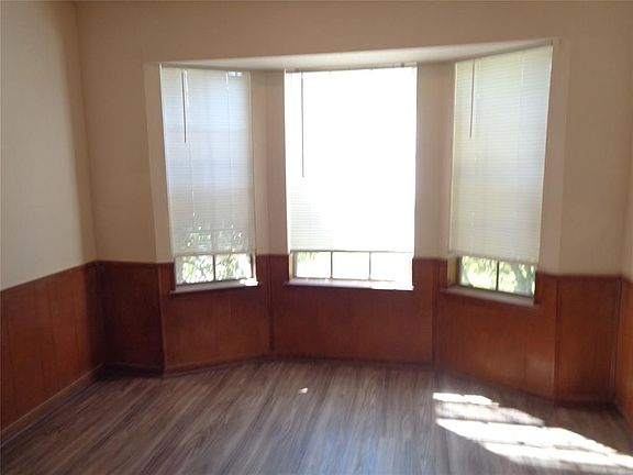 4th image of 2111 Pincher Creek Dr