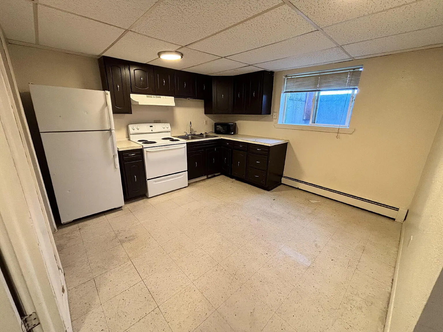 2 bed, 1.0 bath, 850 sqft, $795 — Photo 4