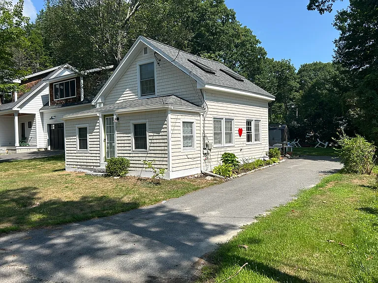57 Underwood Rd — Photo 3