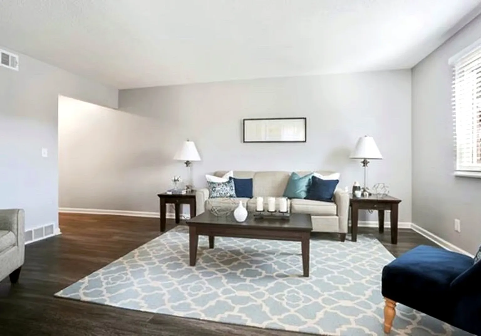 Renovated Apartment In Martin City/South Kansas City — Photo 1
