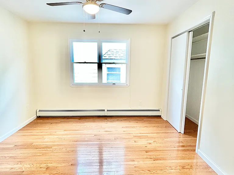 164 Rossiter Ave #1 — Photo 26
