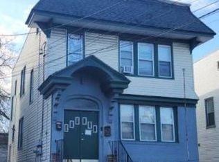 715 18th Ave, Irvington, NJ 07111