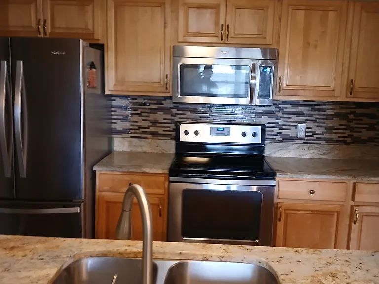 9819 Lema Ct — Photo 40