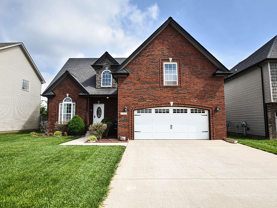 1st image of 695 Ellie Nat Dr