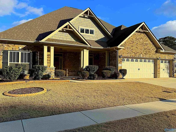 163 Legacy Cove Dr, Madison, AL 35756