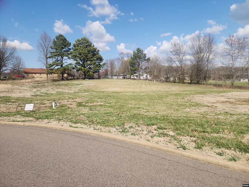 2nd image of 168-170 Hidden Hill Rd