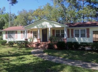 109 Powell Dr, Omega, GA 31775