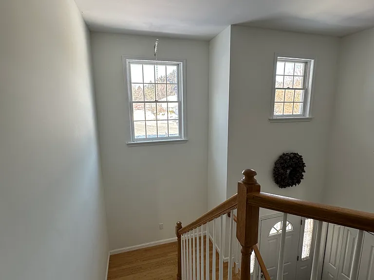 Faye Dr — Photo 8
