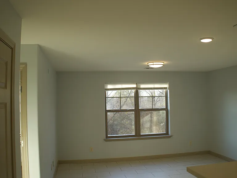 College Center Apartments — Photo 67