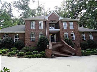 1st image of 208 Carolina Club Dr