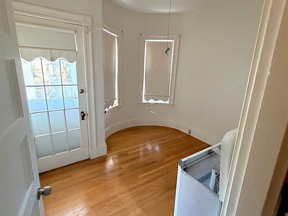 5th image of 25 Congreve St Floor 2