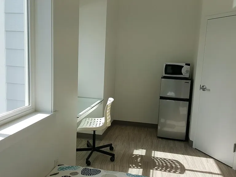 4532 20th Ave NE #201 — Photo 5
