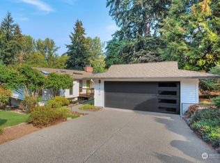 7450 86th Ave SE, Mercer Island, WA 98040