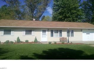 2126 Pinewood Dr, Brunswick, OH 44212