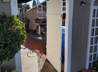 1452 Los Amigos Ave #B, Simi Valley, CA 93065