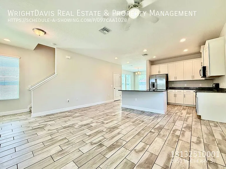 2951 W Cherry St — Photo 7