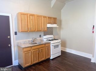 1223 N 29th St #2F, Philadelphia, PA 19121