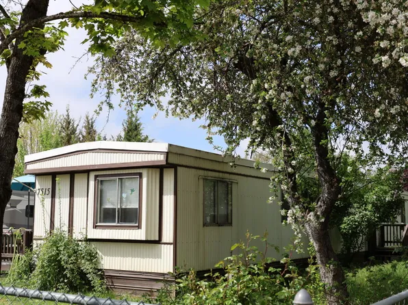 7515 Gladstone Ave, White City, OR 97503